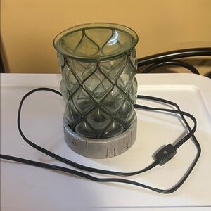 Scentsy Glass Electric Wax Warmer with Wood Base